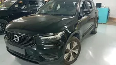Preto Usado 2020 Volvo XC40 R-Design SUV | € 30.900 (Preço justo)