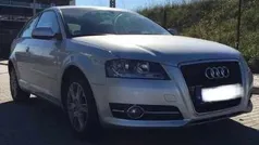 Cinzento Usado 2011 Audi A3 Citadino | € 7.680 (Bom preço)