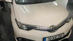 Branco Usado 2016 Toyota Auris Carrinha | € 11.000 (Bom preço)