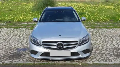 Usado 2020 Mercedes C220 | € 36.500 (Bom preço)