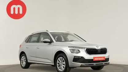 Cinzento Usado 2025 Skoda Kamiq SUV | € 22.999 (Preço justo)