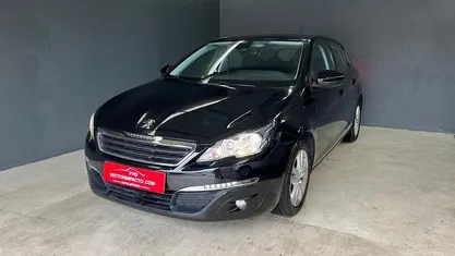 Usado 2017 Peugeot 308 Allure | € 13.996 (Preço justo)