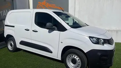 Usado 2019 Peugeot Partner Monovolume | € 14.499 (Preço justo)