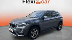 Cinzento Usado 2019 BMW X1 Sport Line SUV | € 24.990 (Preço justo)