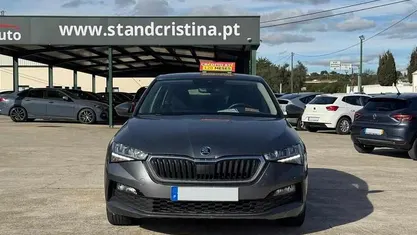 Usado 2022 Skoda Scala Citadino | € 15.450 (Preço justo)