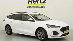 Branco Usado 2022 Ford Focus ST-Line Carrinha | € 19.590 (Preço justo)