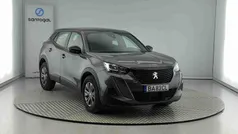 Cinzento Usado 2023 Peugeot 2008 Active SUV | € 21.990 (Preço justo)