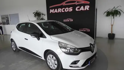 Usado Renault Clio IV Zen 75 HP (55 kW) 2019