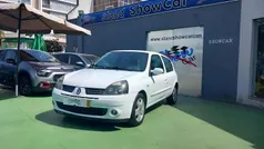 Usado 2003 Renault Clio II Citadino | € 2.990 (Preço justo)