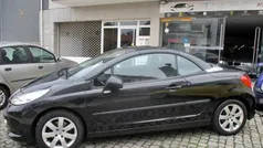 Preto Usado 2008 Peugeot 207 CC Cabrios | € 7.250 (Preço justo)