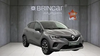 Usado Renault Captur Equilibre 100 HP (73 kW) 2024 Cinza SUV