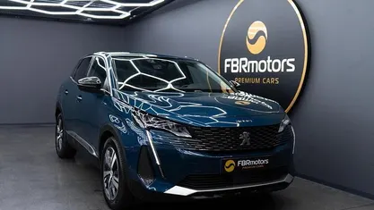 Usado Peugeot 3008 Allure 180 HP (132 kW) 2022 Azul SUV