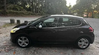Usado 2013 Peugeot 208 Citadino | € 8.500 (Preço justo)