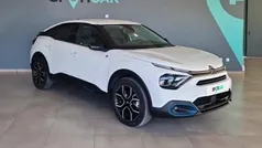 Branco Usado 2024 Citroën e-C4 Shine Sedan | € 25.900 (Super Preço)