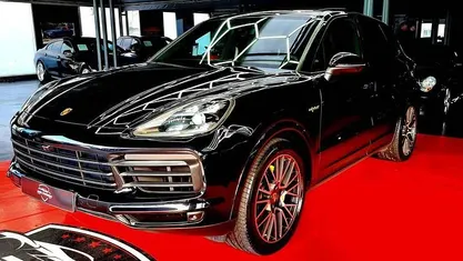 Usado 2022 Porsche Cayenne Platinum Edition SUV | € 107.750