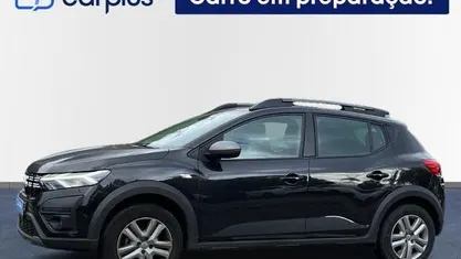 Usado Dacia Sandero Expression 90 HP (66 kW) 2023 Preto