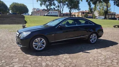 Preto Usado 2010 Mercedes E250 Avantgarde Coupé | € 12.950 (Preço justo)