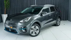 Usado 2022 Kia e-Niro SUV | € 23.800 (Bom preço)