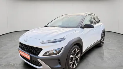 Usado Hyundai Kauai 120 HP (88 kW) 2022 Branco SUV