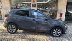 Cinzento Usado 2022 Kia Stonic SUV | € 17.500 (Preço justo)