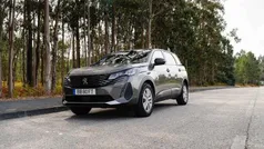 Usado 2023 Peugeot 5008 Monovolume | € 29.990 (Bom preço)