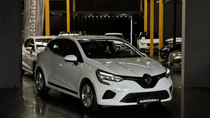 Usado 2021 Renault Clio V Zen | € 13.490 (Preço justo)