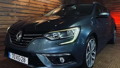 Cinzento Usado 2019 Renault Mégane IV Carrinha | € 15.750 (Preço justo)