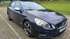 Azul Usado 2013 Volvo V60 R-Design Momentum Carrinha | € 10.990 (Preço justo)