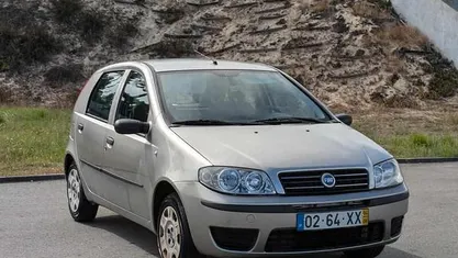 Cinzento Usado 2004 Fiat Punto Citadino | € 3.000 (Preço justo)