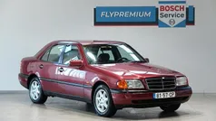 Usado 1993 Mercedes C180 Elegance Sedan | € 4.990