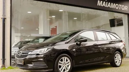 Usado Opel Astra Sport 105 HP (77 kW) 2019 Preto Carrinha