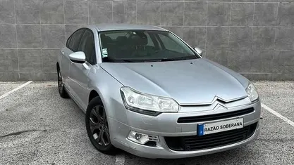 Cinza Usado 2011 Citroën C5 Exclusive Sedan | € 8.990 (Preço justo)