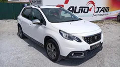 Branco Usado 2018 Peugeot 2008 Style SUV | € 12.500 (Preço justo)