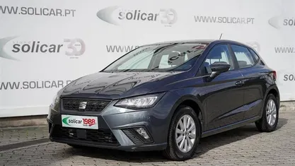 Usado Seat Ibiza Style 110 HP (80 kW) 2022 Cinza Citadino