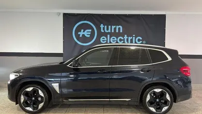 Azul Usado 2021 BMW iX SUV | € 37.500 (Super Preço)