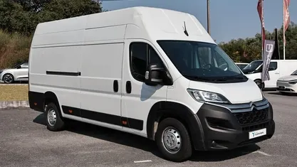 Usado Citroën Jumper 157 HP (115 kW) 2023 Monovolume