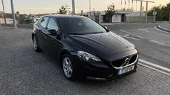 Usado 2017 Volvo V40 Kinetic Carrinha | € 14.890 (Bom preço)