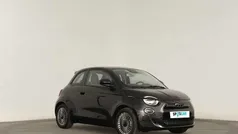 Preto Usado 2023 Fiat 500e Citadino | € 18.490 (Preço justo)