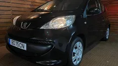 Preto Usado 2008 Peugeot 107 Citadino | € 4.850 (Super Preço)