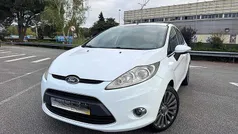 Branco Usado 2010 Ford Fiesta Titanium Citadino | € 5.250 (Preço justo)