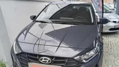 Cinzento Usado 2022 Hyundai i20 | € 15.750 (Bom preço)