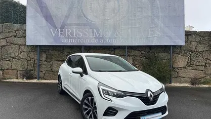 Usado 2021 Renault Clio V Intens | € 16.750 (Preço justo)