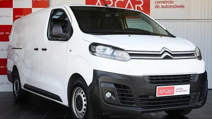 Branco Usado 2019 Citroën Jumpy Monovolume | € 14.950 (Preço justo)
