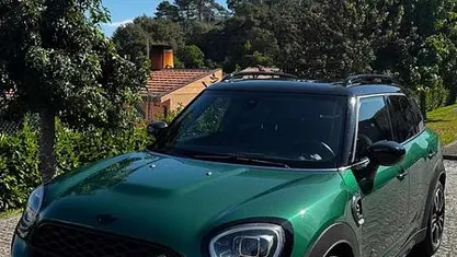 Usado Mini Countryman 190 HP (139 kW) 2022 Verde SUV