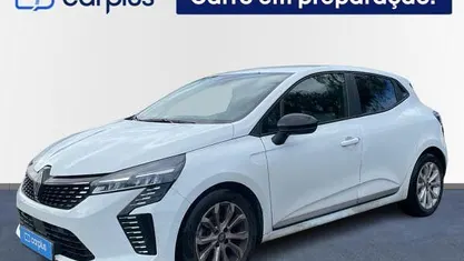 Usado Renault Clio V Evolution 100 HP (73 kW) 2024