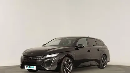 Preto Usado 2023 Peugeot 308 Allure Sedan | € 29.490 (Preço justo)
