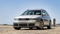 Cinzento Usado 1999 Audi A4 Carrinha | € 25.900