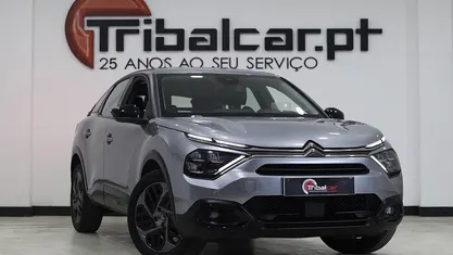 Cinza Usado 2024 Citroën e-C4 | € 20.900 (Bom preço)