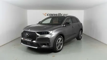 Cinza Usado 2022 DS Automobiles DS7 Crossback Rivoli SUV | € 29.980 (Bom preço)