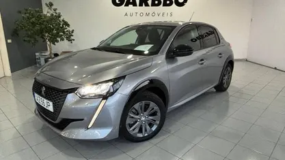 Usado Peugeot e-208 Allure 114 kW (156 HP) 2023 Cinza Citadino